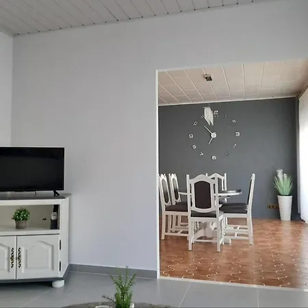 Dado Apartment *