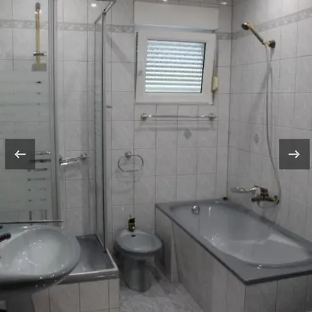 Dado Apartment *